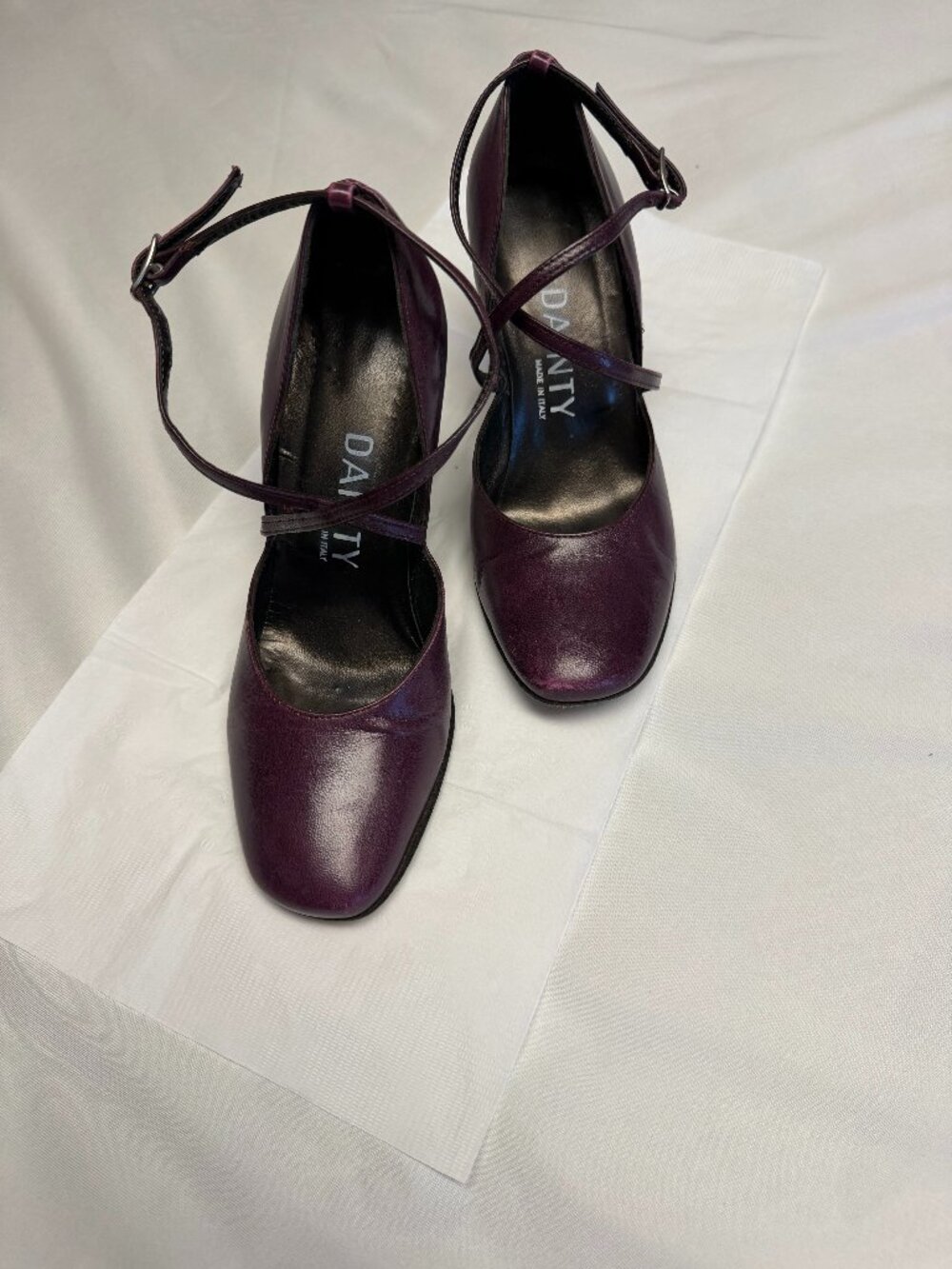 Elegant Round Toe High Heels with Strap, Leather, Plum. Italy, EU 33, US 4M